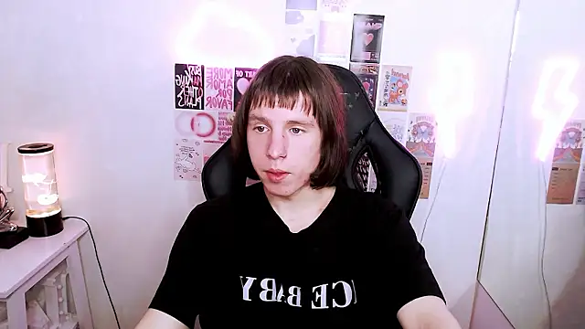 Snapshot of CutieKai_ chatting on March 14, 2026, 9:31 pm CutieKai online show from March 14, 2026, 9:31 pm