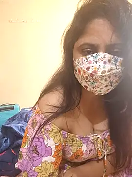 Snapshot of mouni499 chatting on November 3, 2025, 6:14 am mouni499 online show from November 3, 2025, 6:14 am