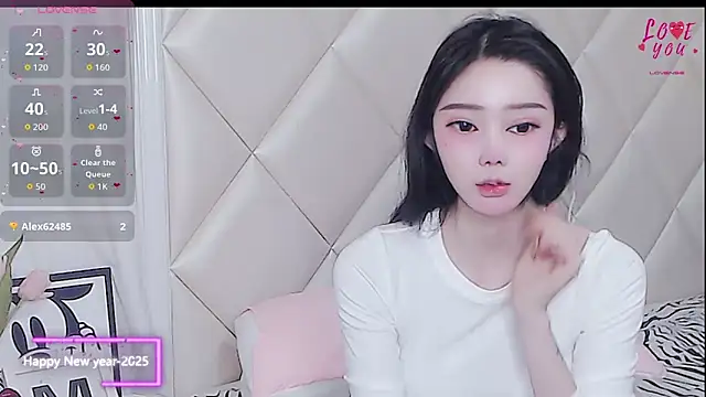 YAOYAO-2025 online show from March 17, 2026, 4:54 pm