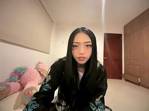 JIORYOvO online show from November 24, 2025, 1:16 am