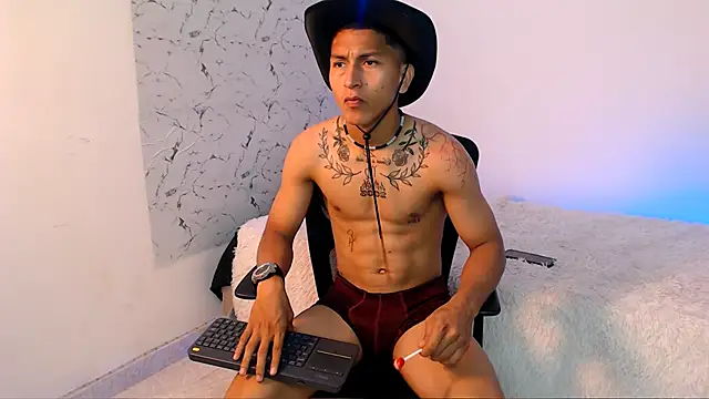 soy Aron online show from November 28, 2025, 8:44 pm