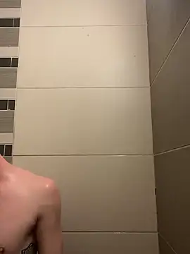 Snapshot of mascboyyy chatting on November 5, 2025, 2:00 am mascboyyy online show from November 5, 2025, 2:00 am