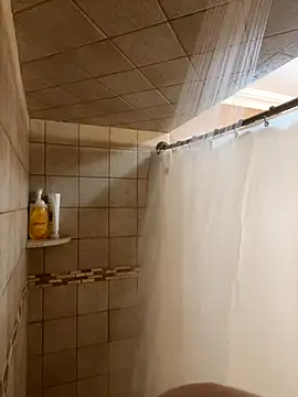 Snapshot of mascboyyy chatting on November 7, 2025, 7:36 pm mascboyyy online show from November 7, 2025, 7:36 pm