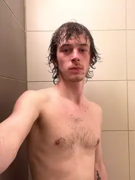 Snapshot of mascboyyy chatting on March 7, 2026, 12:29 am mascboyyy online show from March 7, 2026, 12:29 am