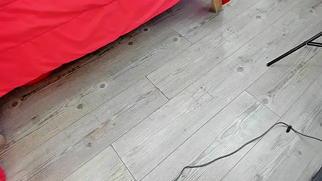 kendra london online show from February 11, 2026, 11:26 am