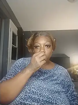 Snapshot of BiancaClarkson chatting on November 18, 2025, 3:45 am BiancaClarkson online show from November 18, 2025, 3:45 am