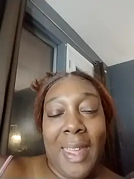 Snapshot of BiancaClarkson chatting on December 14, 2025, 1:55 am BiancaClarkson online show from December 14, 2025, 1:55 am