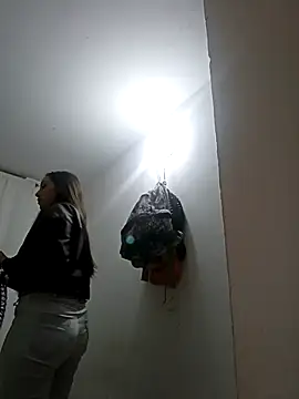 Snapshot of naughtygoddesss_ chatting on January 19, 2026, 3:43 am naughtygoddesss online show from January 19, 2026, 3:43 am