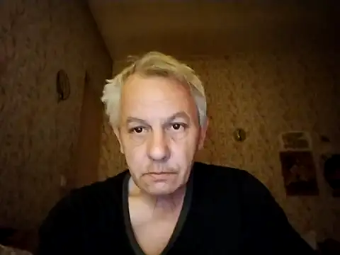Snapshot of Naturi6 chatting on March 23, 2026, 6:17 am Naturi6 online show from March 23, 2026, 6:17 am