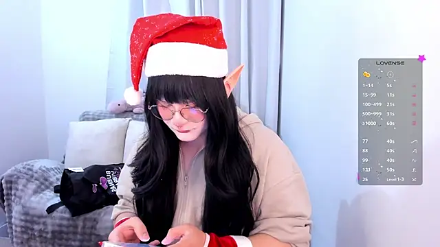 Snapshot of Omorimori chatting on December 21, 2025, 2:35 pm Omorimori online show from December 21, 2025, 2:35 pm