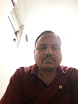 suraj696 online show from November 4, 2025, 3:27 am