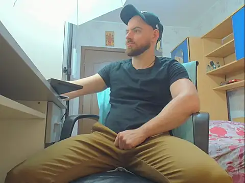 Snapshot of Ryanstone_ chatting on January 10, 2026, 5:42 am Ryanstone online show from January 10, 2026, 5:42 am