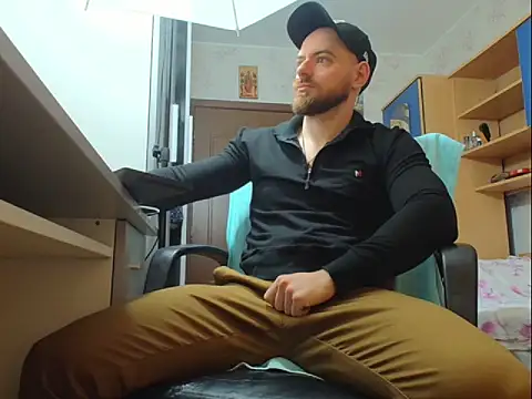 Snapshot of Ryanstone_ chatting on January 12, 2026, 5:34 am Ryanstone online show from January 12, 2026, 5:34 am