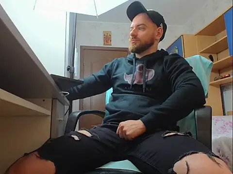 Snapshot of Ryanstone_ chatting on January 16, 2026, 6:06 am Ryanstone online show from January 16, 2026, 6:06 am