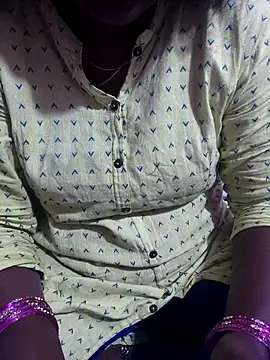 hyd couple7878 online show from February 1, 2026, 1:15 am