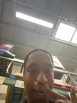 Snapshot of your_pervy_son chatting on November 15, 2025, 5:20 pm your pervy son online show from November 15, 2025, 5:20 pm