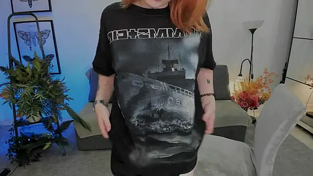 NaomiRosss online show from November 13, 2025, 4:06 pm