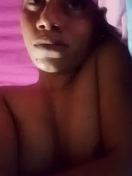 Snapshot of Megan2026 chatting on February 8, 2026, 5:00 am Megan2026 online show from February 8, 2026, 5:00 am