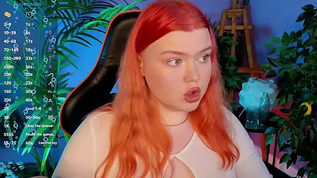 Snapshot of AriettaHeart chatting on November 5, 2025, 3:23 pm AriettaHeart online show from November 5, 2025, 3:23 pm