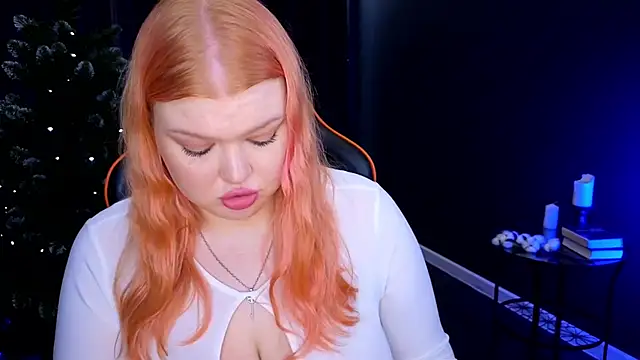 Snapshot of AriettaHeart chatting on December 2, 2025, 10:31 am AriettaHeart online show from December 2, 2025, 10:31 am