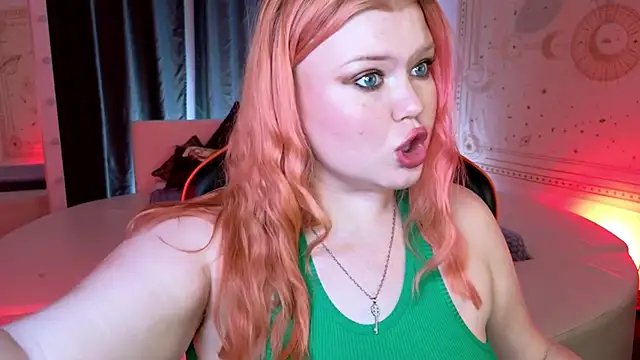 Snapshot of AriettaHeart chatting on December 3, 2025, 11:08 am AriettaHeart online show from December 3, 2025, 11:08 am