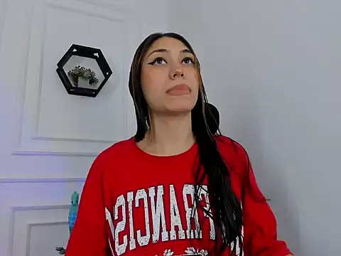 Ana Muller19 online show from November 6, 2025, 12:00 am