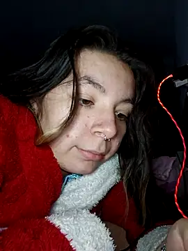 Baby Myla online show from November 7, 2025, 6:52 pm