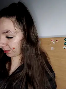 Baby Myla online show from March 19, 2026, 8:57 pm