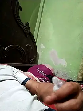 Snapshot of BdTinyDick chatting on November 23, 2025, 7:46 pm BdTinyDick online show from November 23, 2025, 7:46 pm