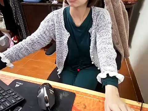 ---Lusi03--- online show from February 3, 2026, 3:50 pm