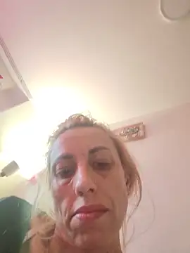 Yourdreams666999 online show from May 22, 2026, 5:58 am