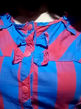 Snapshot of LenaLy2k chatting on November 12, 2025, 2:23 am LenaLy2k online show from November 12, 2025, 2:23 am