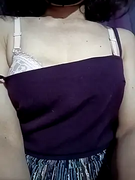 Snapshot of LenaLy2k chatting on November 24, 2025, 12:21 am LenaLy2k online show from November 24, 2025, 12:21 am