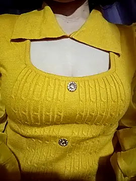 Snapshot of LenaLy2k chatting on December 14, 2025, 12:38 am LenaLy2k online show from December 14, 2025, 12:38 am