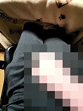 Snapshot of yuyuyu23565 chatting on November 13, 2025, 12:48 pm yuyuyu23565 online show from November 13, 2025, 12:48 pm