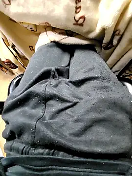 Snapshot of yuyuyu23565 chatting on November 14, 2025, 1:10 pm yuyuyu23565 online show from November 14, 2025, 1:10 pm