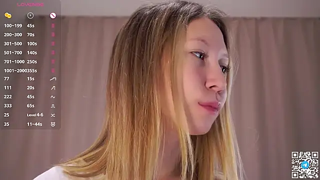 Snapshot of KatrinaDudack chatting on November 3, 2025, 8:10 pm KatrinaDudack online show from November 3, 2025, 8:10 pm