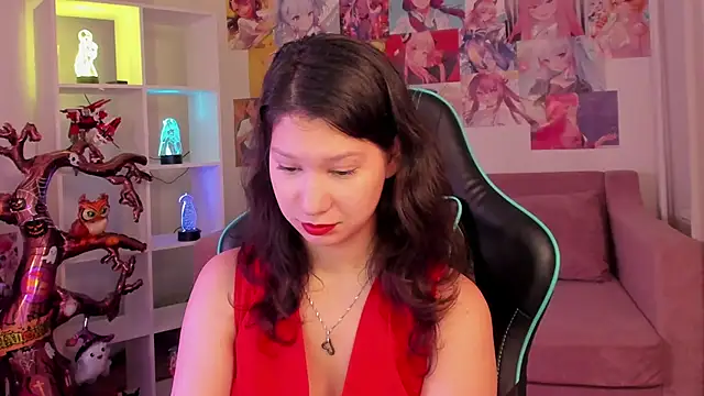 SaraDenars online show from November 7, 2025, 5:29 am