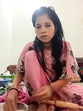 Snapshot of Sanjna_babby chatting on February 13, 2026, 3:57 am Sanjna babby online show from February 13, 2026, 3:57 am