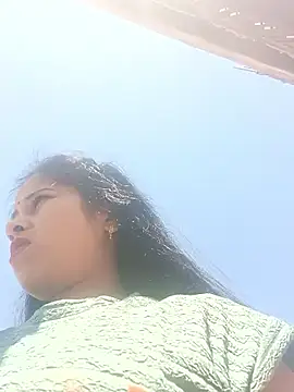 Snapshot of Sanjna_babby chatting on March 4, 2026, 5:24 am Sanjna babby online show from March 4, 2026, 5:24 am