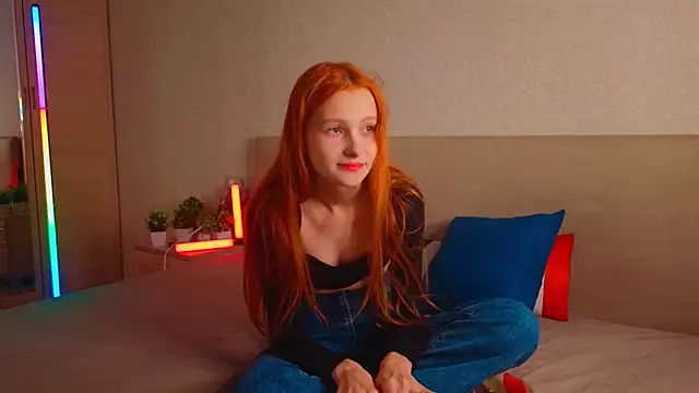 Snapshot of MarthaMack chatting on November 30, 2025, 8:40 am MarthaMack online show from November 30, 2025, 8:40 am