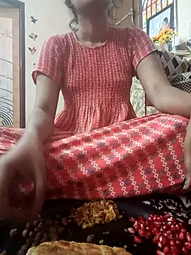 Snapshot of Tamil_White_Rose chatting on March 14, 2026, 8:31 am Tamil White Rose online show from March 14, 2026, 8:31 am