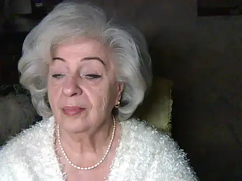 ValeriaKroww online show from February 2, 2026, 6:39 pm