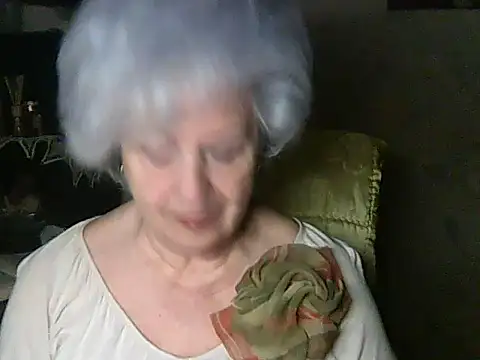 ValeriaKroww online show from April 2, 2026, 6:38 pm