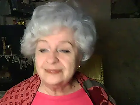 Snapshot of ValeriaKroww chatting on April 20, 2026, 4:10 pm ValeriaKroww online show from April 20, 2026, 4:10 pm