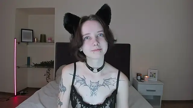 Snapshot of OliviaFlex chatting on November 29, 2025, 6:38 am OliviaFlex online show from November 29, 2025, 6:38 am