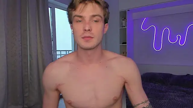 DanteRay online show from November 18, 2025, 12:31 pm