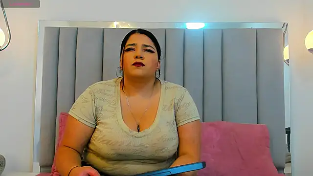 Lilith Aliany  online show from December 2, 2025, 1:28 pm