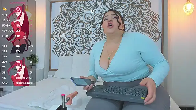 Lilith Aliany  online show from December 18, 2025, 1:17 pm