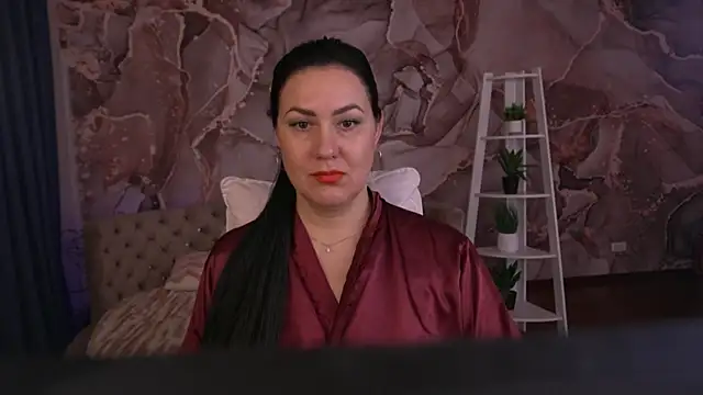 Snapshot of VelvetLuck chatting on November 25, 2025, 5:46 pm VelvetLuck online show from November 25, 2025, 5:46 pm